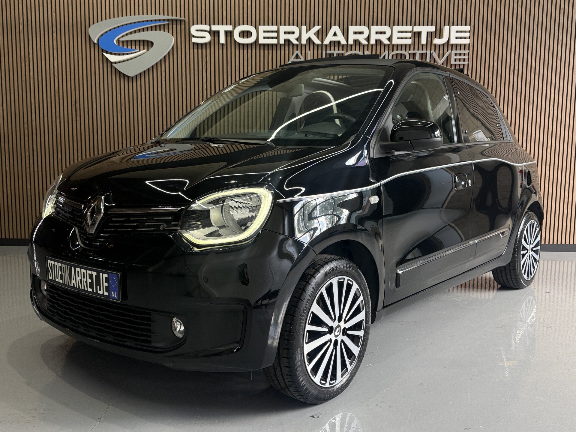 Renault Twingo 0.9 TCe Intens | Navi | Cabrio dak | 16" | PD, 898 cc, Gebruikt, Zwart, 4 stoelen