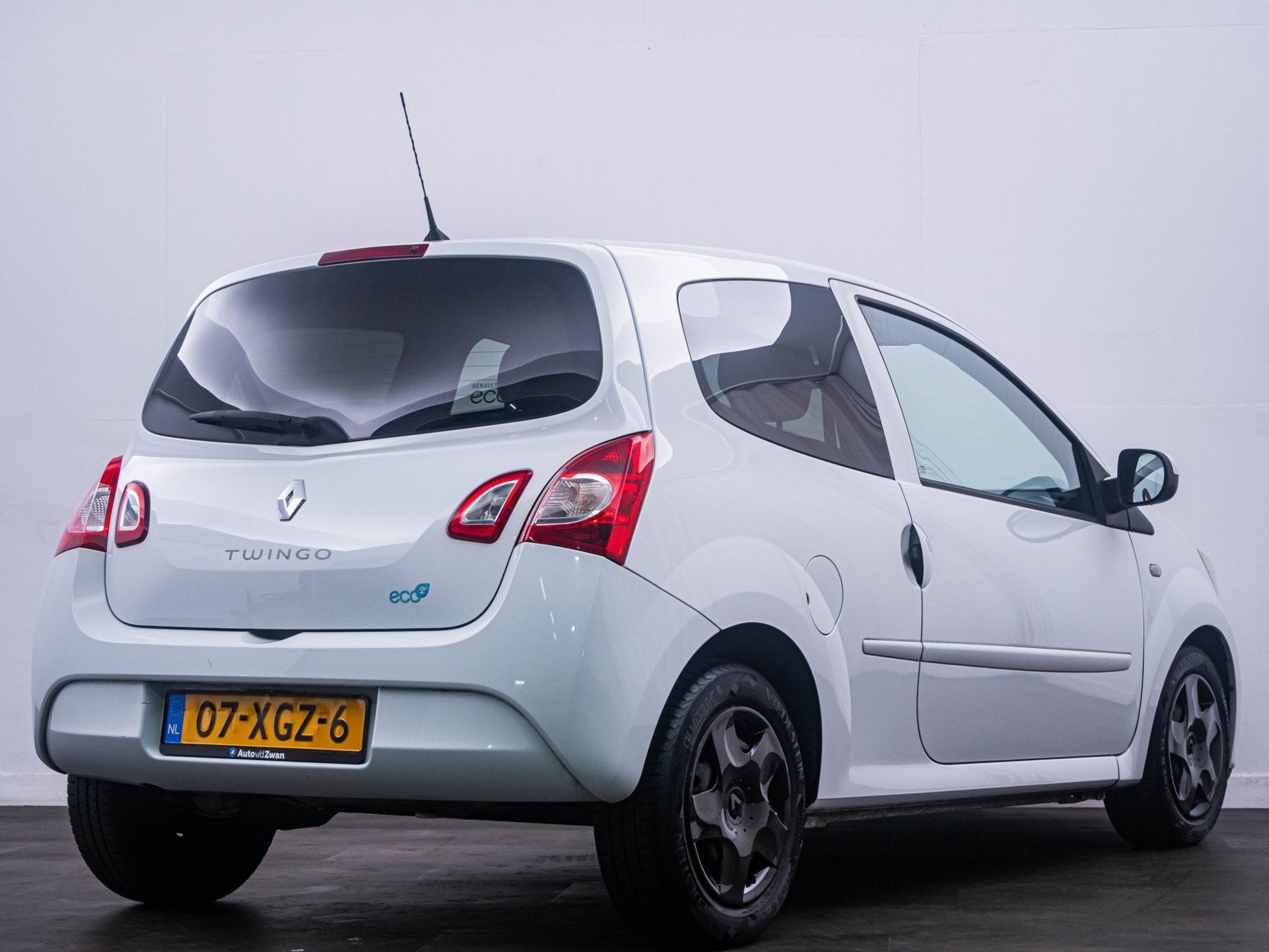 Renault Twingo 1.2 16V Collection NL-Auto|Airco|Cruise!, Auto's, Gebruikt, 4 cilinders, 4 stoelen, Verwarmde buitenspiegels