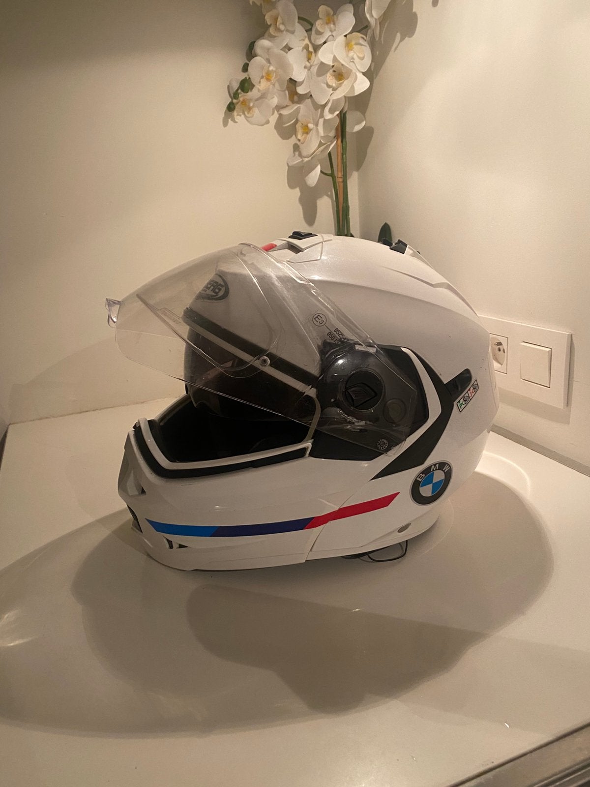 Bmw originele systeemhelm in nette staat!, Motoren, Kleding | Motorhelmen, Nieuw met kaartje, Systeemhelm, XL, Ophalen of Verzenden
