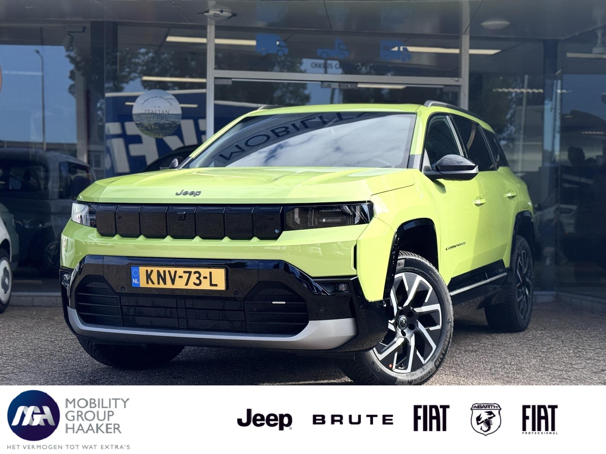 Jeep Compass First Edition 74 kWh | Schuif-kanteldak | Massa, Auto's, Automatische klimaatregeling, Gebruikt, 213 pk, 600 kg