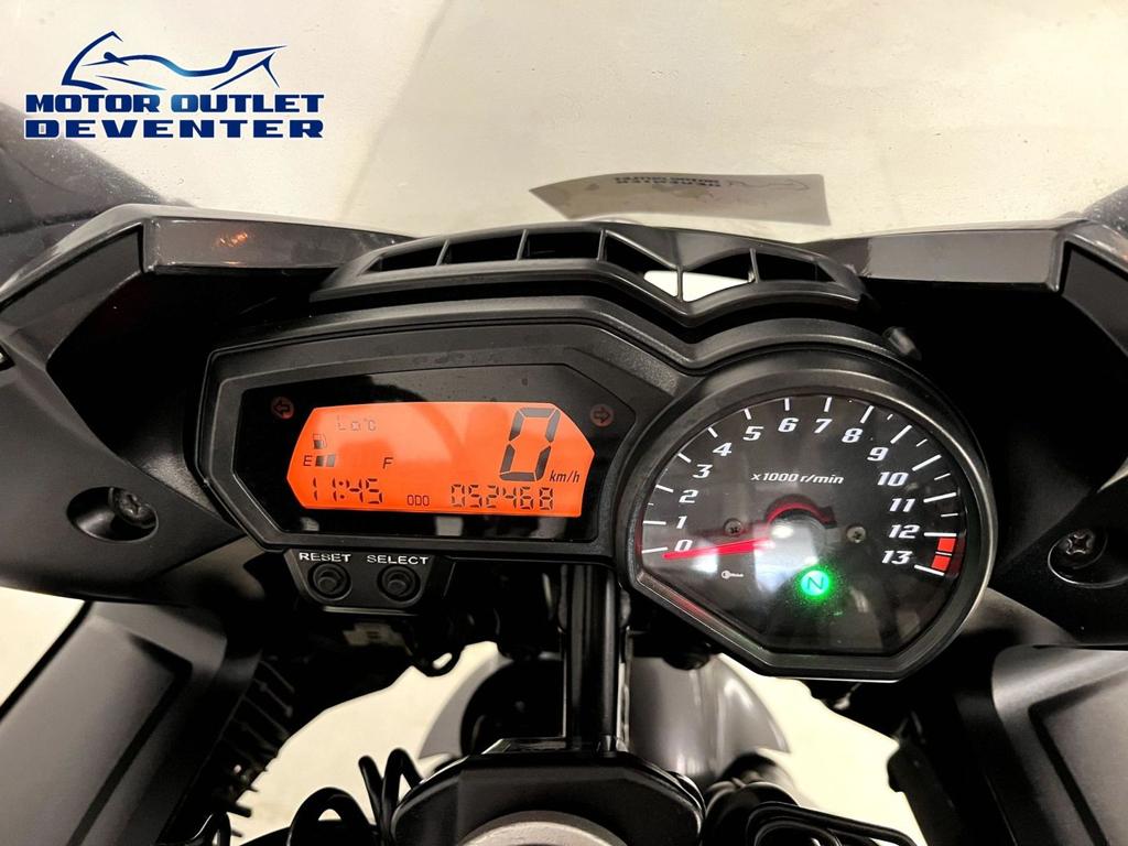 Prachtige YAMAHA FZ 1 S FAZER ABS FZ1S FZ1-S FZ-1S AKRAPOVIC, Motoren, Motoren | Yamaha, 4 cilinders, Motorrijbewijs A, Bedrijf