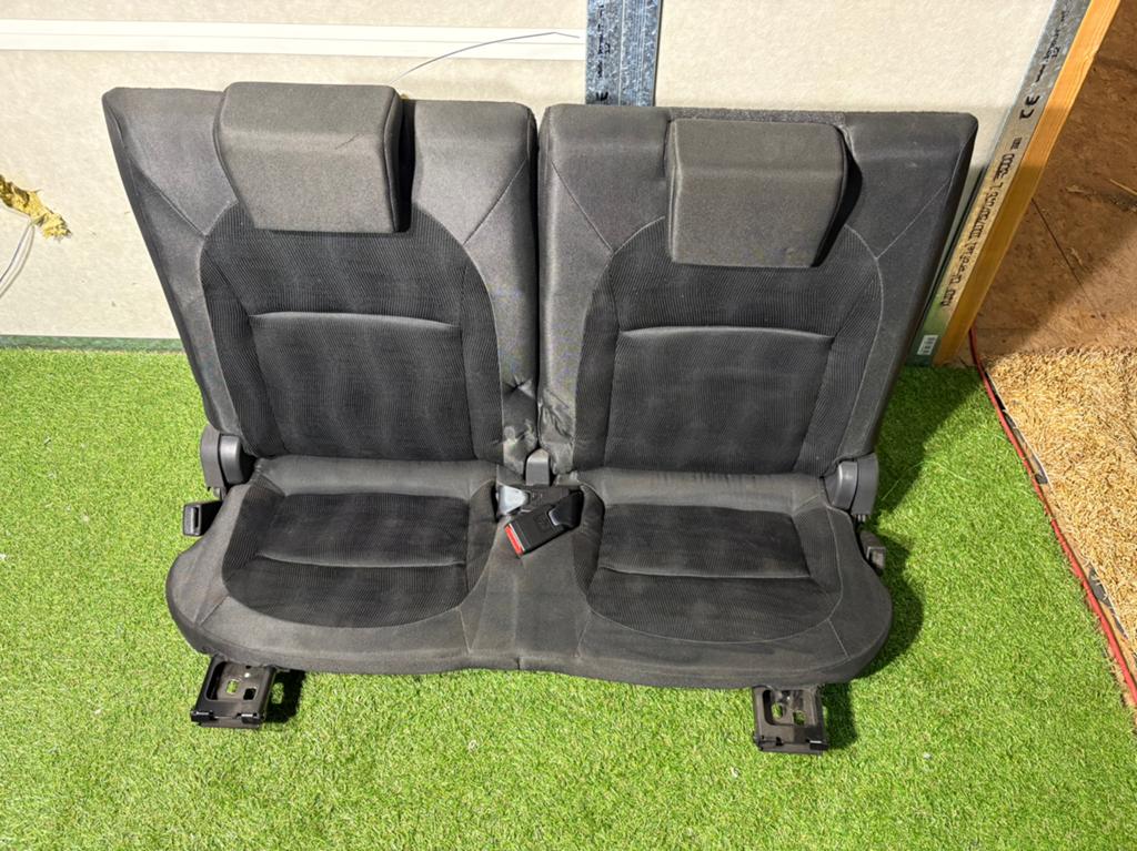 Achterbank 7 persoons 7 zits Nissan Qashqai +2, Ophalen, Nieuw, Nissan