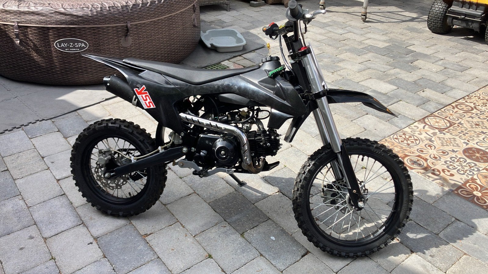 Pitbike 125cc automaat - start niet, Fietsen en Brommers, Minibikes, Midibikes en Pitbikes, Ophalen, Zo goed als nieuw