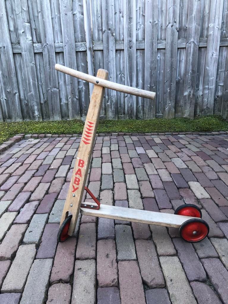 Vintage houten loopfiets/step 'BABY' - Retro speelgoed, Kinderen en Baby's, Speelgoed | Houten speelgoed, Ophalen of Verzenden