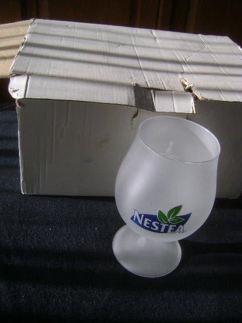 Nestea Ice Tea glazen ( nieuw) mat glas 20 cl., Glas of Glazen, Nieuw, Ophalen of Verzenden, Glas