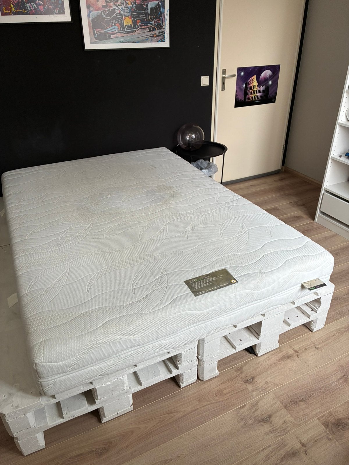 Beter Bed matras  + wit palletbed, Ophalen, Overige materialen, Gebruikt, Wit