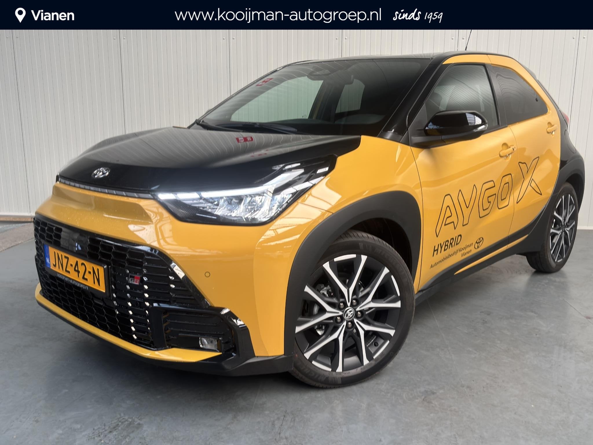 Toyota Aygo X Hybrid 115 GR Sport DEMO KORTING, DIRECT LEVER, Stof, Gebruikt, Euro 6, Automatische klimaatregeling