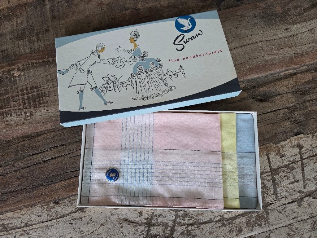 Vintage doosje dameszakdoeken Swan, Ophalen of Verzenden