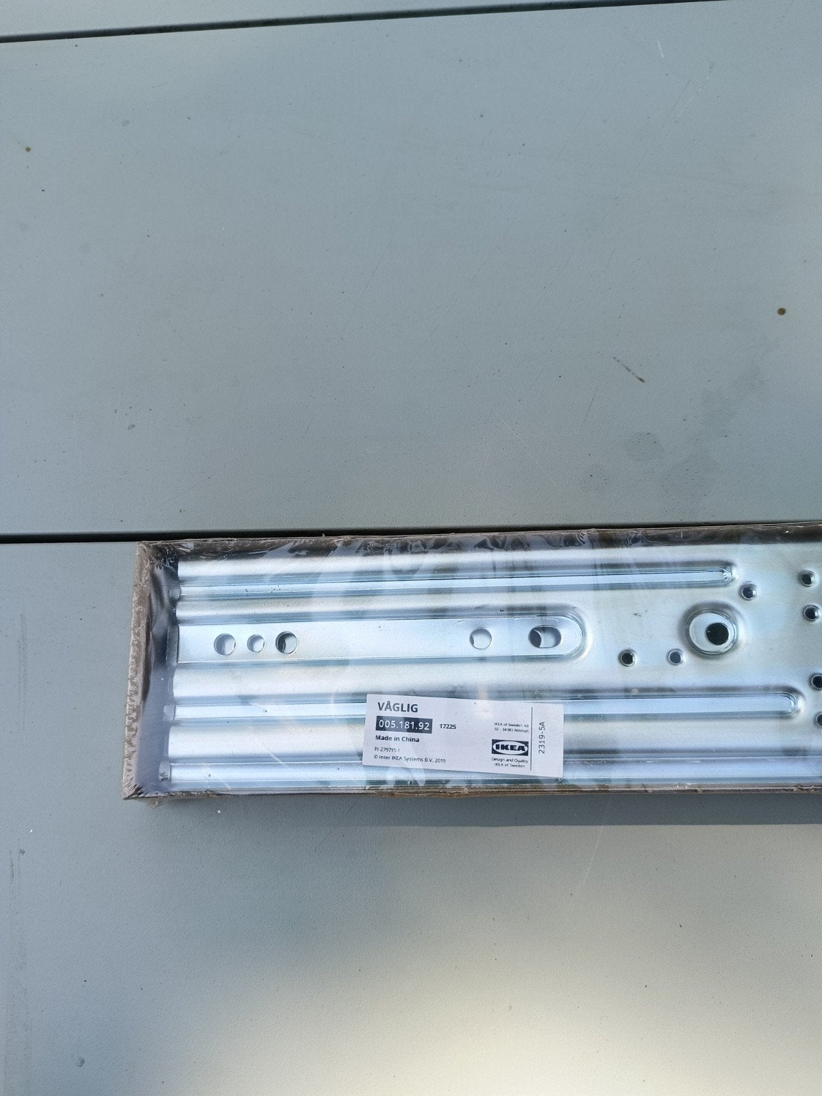 IKEA VÅGLIG Ladegeleiders - Nieuw in verpakking, Doe-het-zelf en Verbouw, IJzerwaren en Bevestigingsmiddelen, Ophalen, Nieuw, 50 tot 100 mm