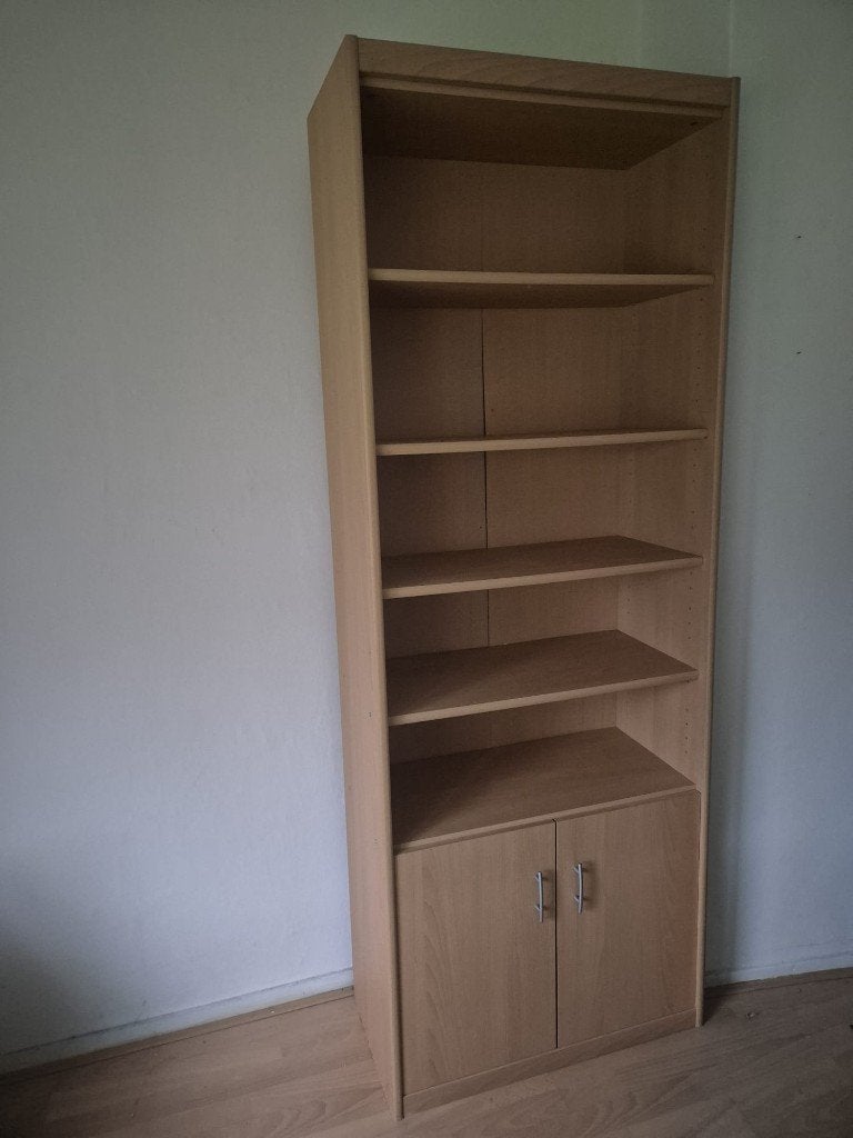 Houten boekenkast met deuren 195x72x35cm, Ophalen, Kunststof, 50 tot 100 cm, 150 tot 200 cm