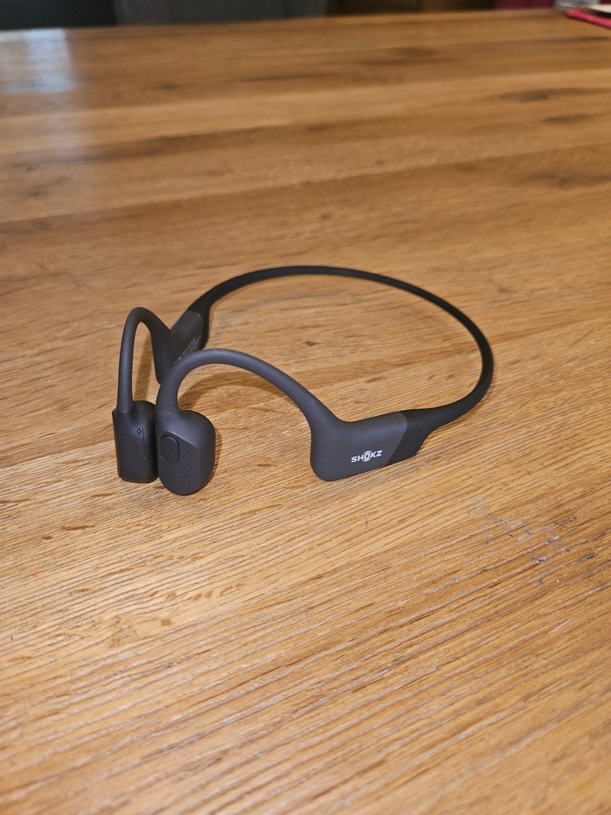 Shokz S805 Open-Ear Hoofdtelefoon - Zo goed als nieuw, Ophalen, Bone conduction, Zo goed als nieuw, Draadloos