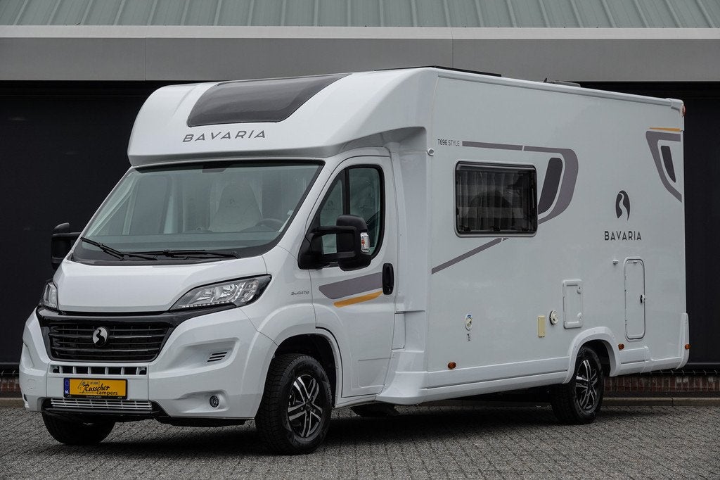 Bavaria T696S 2.3 140Pk | 6-Persoons | Fietsendrager | Zonne, Navigatie, 6 tot 7 meter, Bedrijf, Verkoop@russcherautos.nl