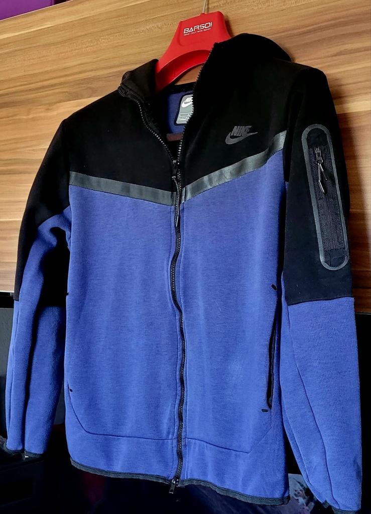 Nike Tech Fleece Hoodie - Zwart/Paars, Zwart, Maat 42/44 (L), Nike, Ophalen of Verzenden