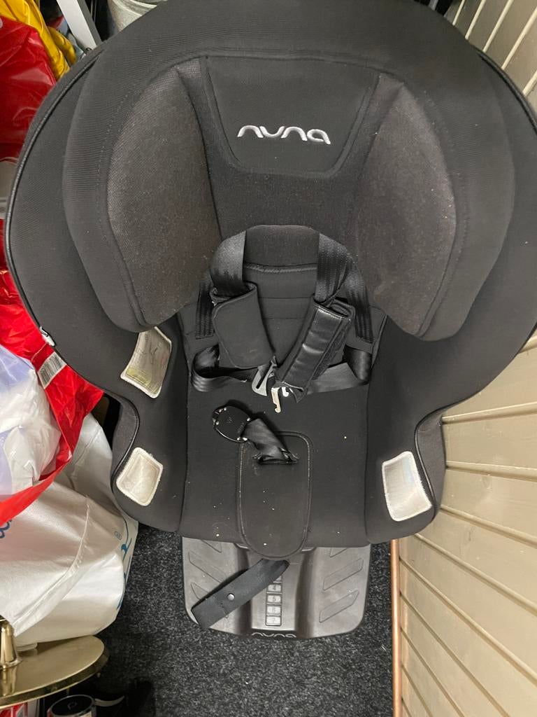 Nuna rebl autostoel - Zwart - Gebruikt, Overige merken, 0 t/m 18 kg, Gebruikt, Autogordel