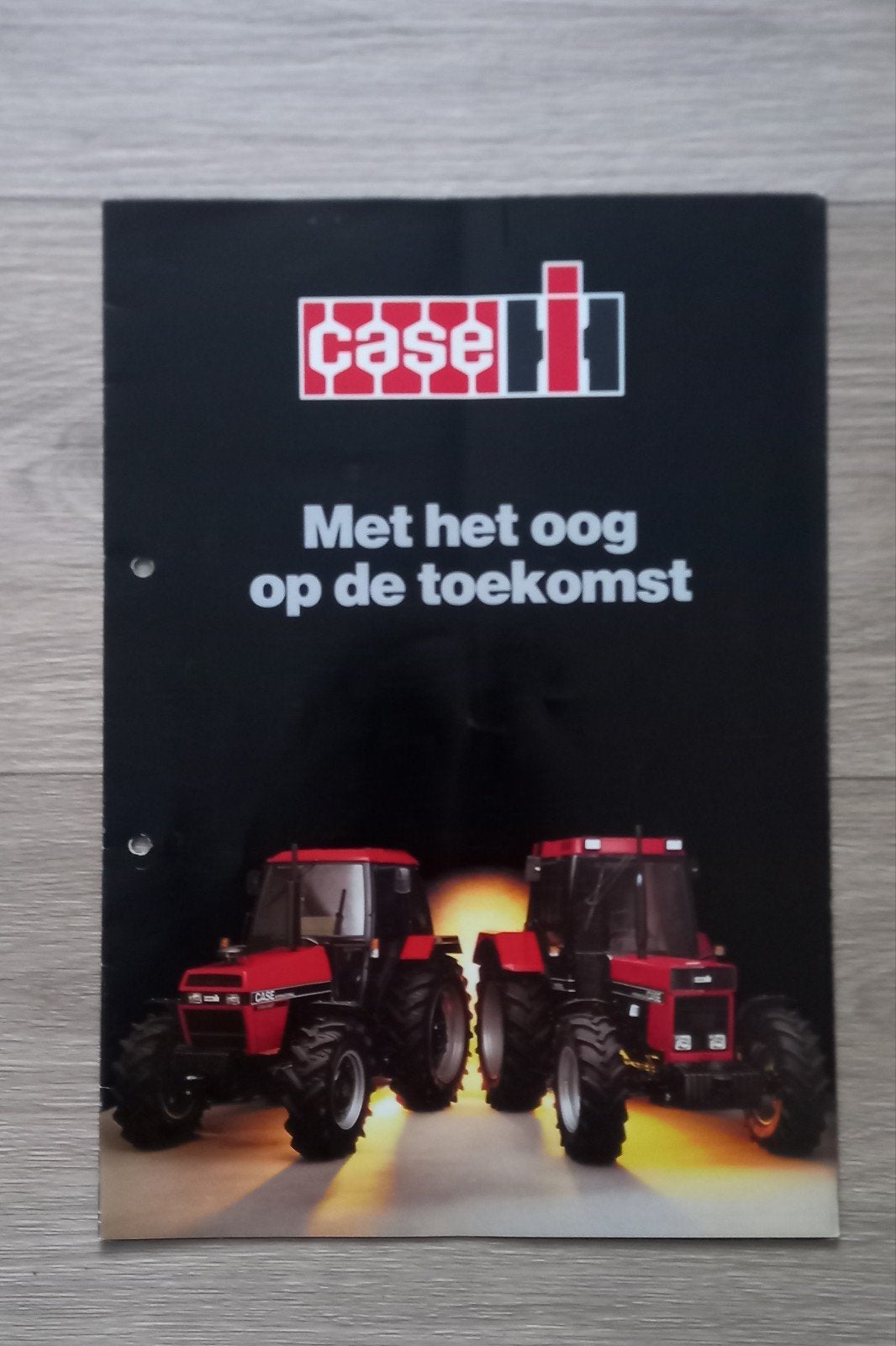 IH 9: CASE IH verzamelfolder., Boeken, Catalogussen en Folders, Ophalen of Verzenden
