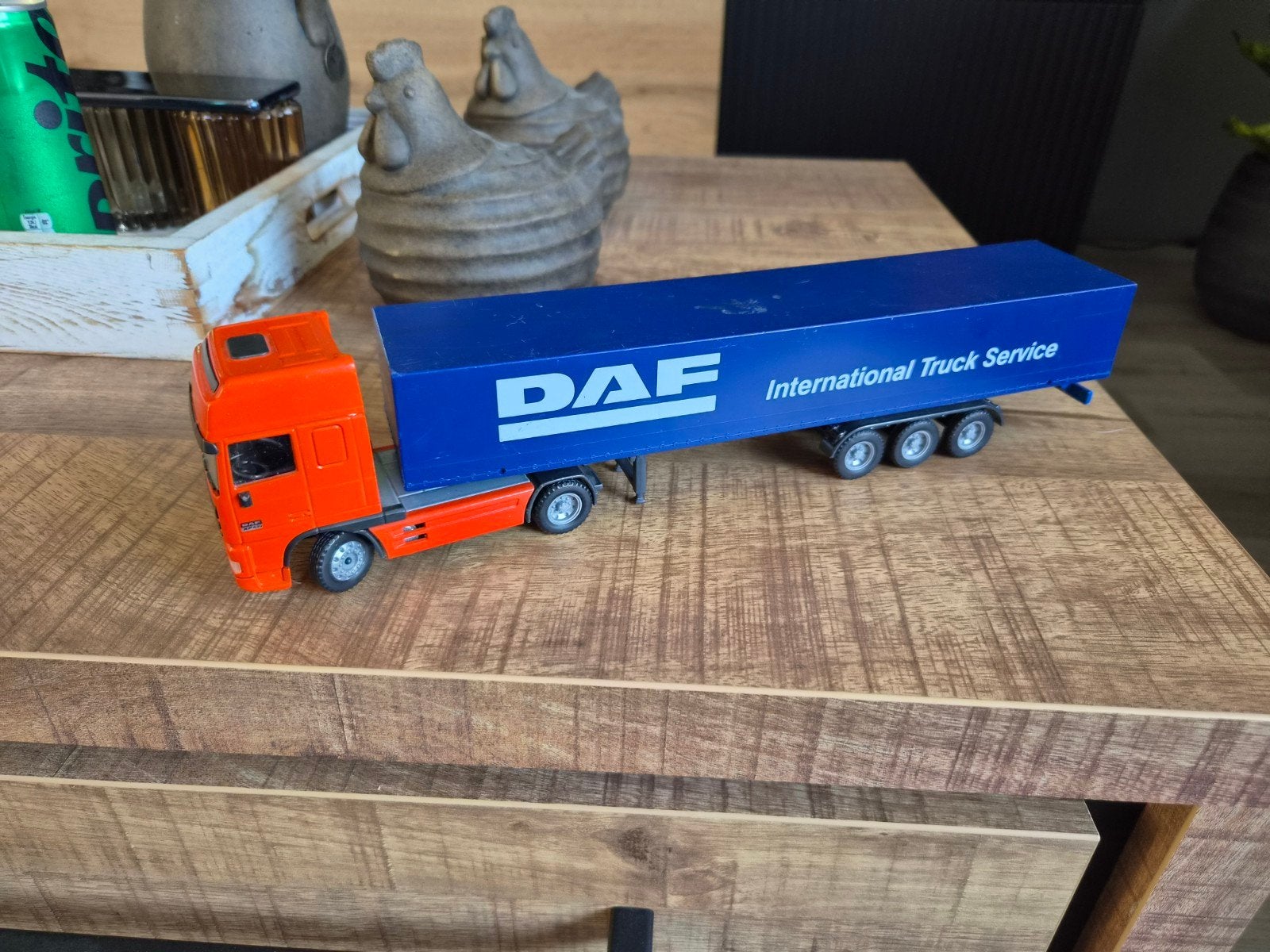 Daf xf met demo oplegger, Lion, Ophalen of Verzenden, Zo goed als nieuw, Lion