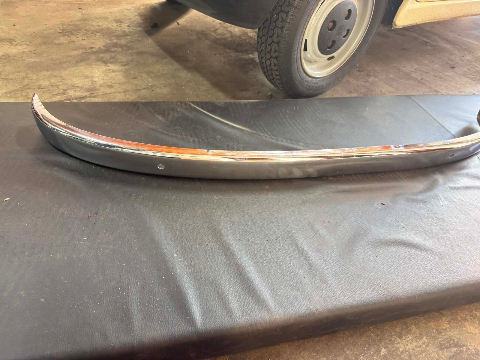 Chromen bumper Fiat 500 / 126, Voor, Nieuw, Ophalen of Verzenden, Bumper