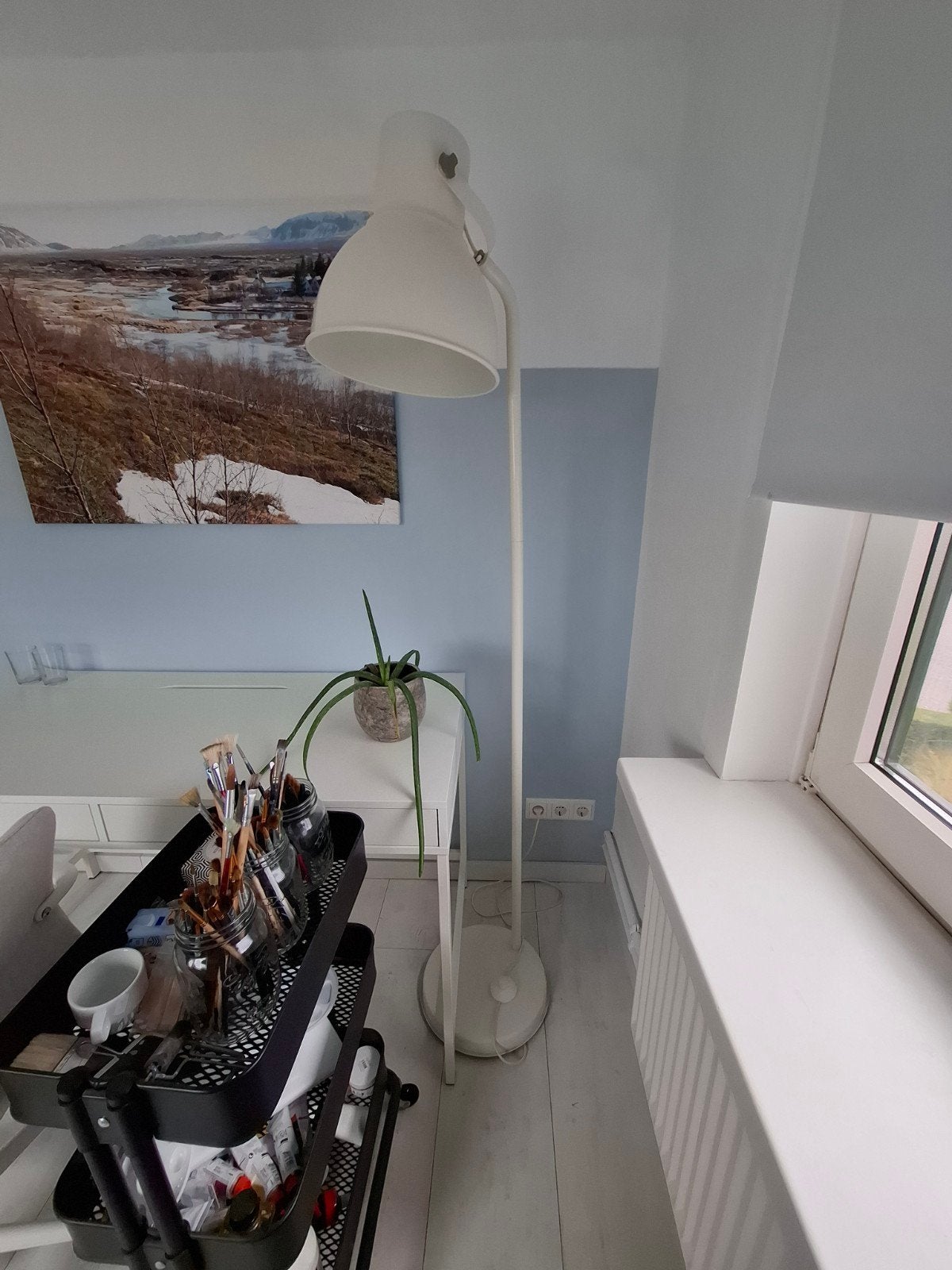 Witte staande IKEA lamp - perfect voor elk interieur, Ophalen, Gebruikt, Modern, Scandinavisch, E27 (groot)