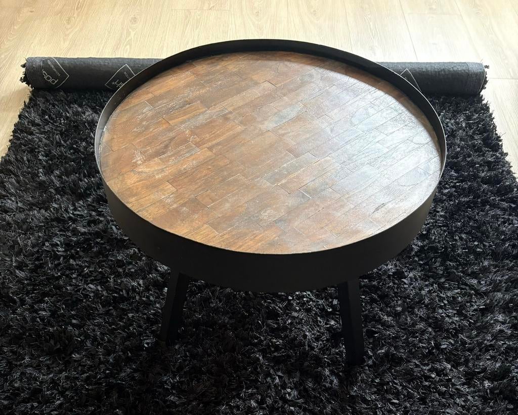 BY-BOO Tripod bijzettafel met teak blad en metalen poot, Huis en Inrichting, Tafels | Bijzettafels, Minder dan 55 cm, Rond, Zo goed als nieuw