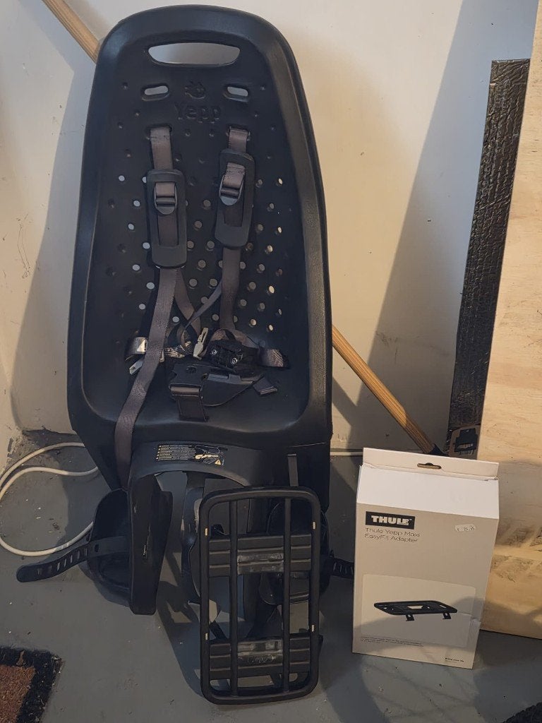Thule Yepp Achter Fiets Kindertzitje Achterop met Adapter, Fietsen en Brommers, Fietsaccessoires | Fietsstoeltjes, Achterzitje