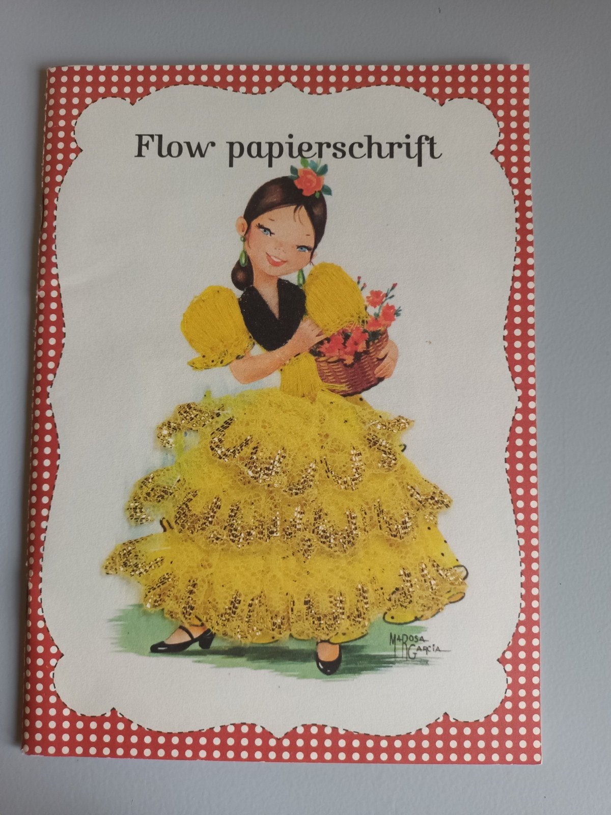 Flow papierschrift papier knutselen scrapbooking vellen, Hobby en Vrije tijd, Scrapbooking, Ophalen of Verzenden, Zo goed als nieuw