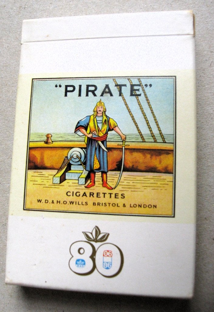 Pirate Cigarettes, Batco kwartetspel uit 1986, Verzamelen, Ophalen of Verzenden, Zo goed als nieuw, Kwartet(ten)