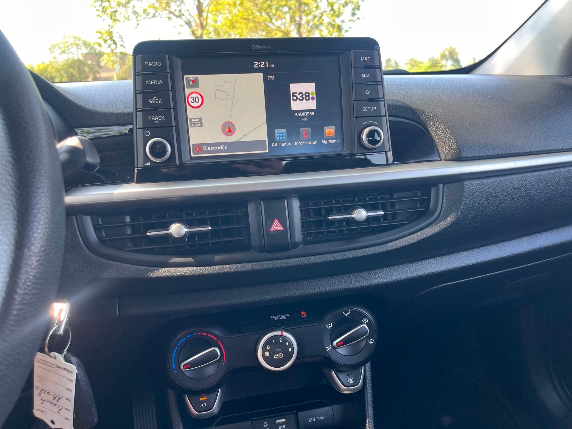 Kia Picanto 1.0 CVVT ComfortLine, navi, airco, Voorwielaandrijving, Euro 6, 4 stoelen, Wit