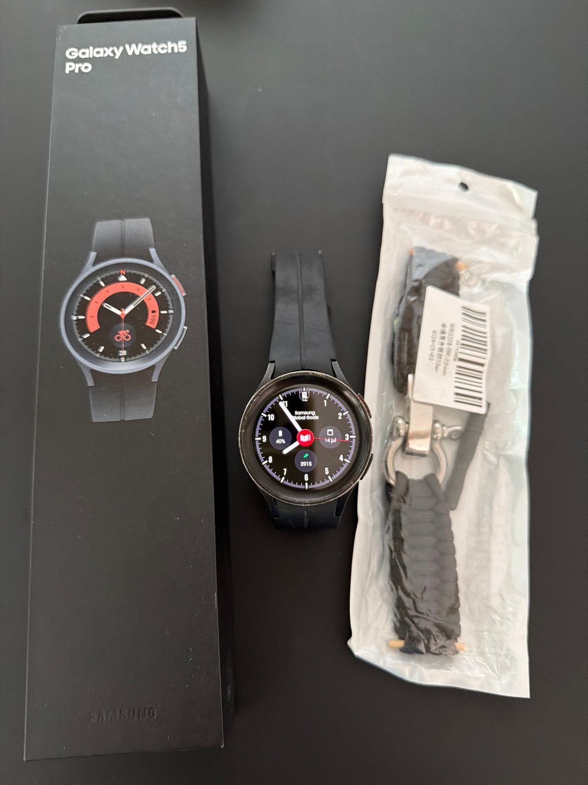 Samsung Galaxy Watch5 Pro 45mm Zwart + extra bandje, Zwart, Ophalen of Verzenden, Waterdicht, Android