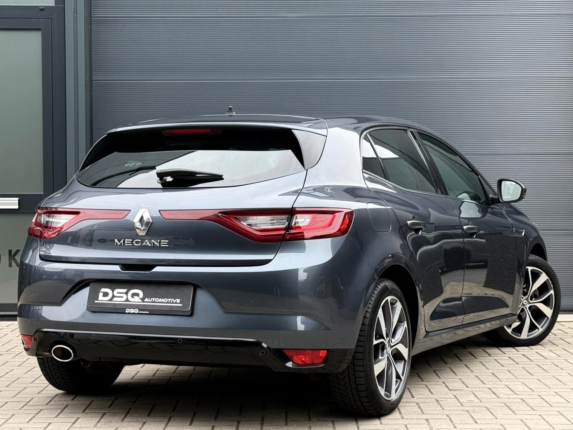 Renault Mégane 1.2 TCe Bose, Voorwielaandrijving, Verwarmde buitenspiegels, Gebruikt, Euro 6