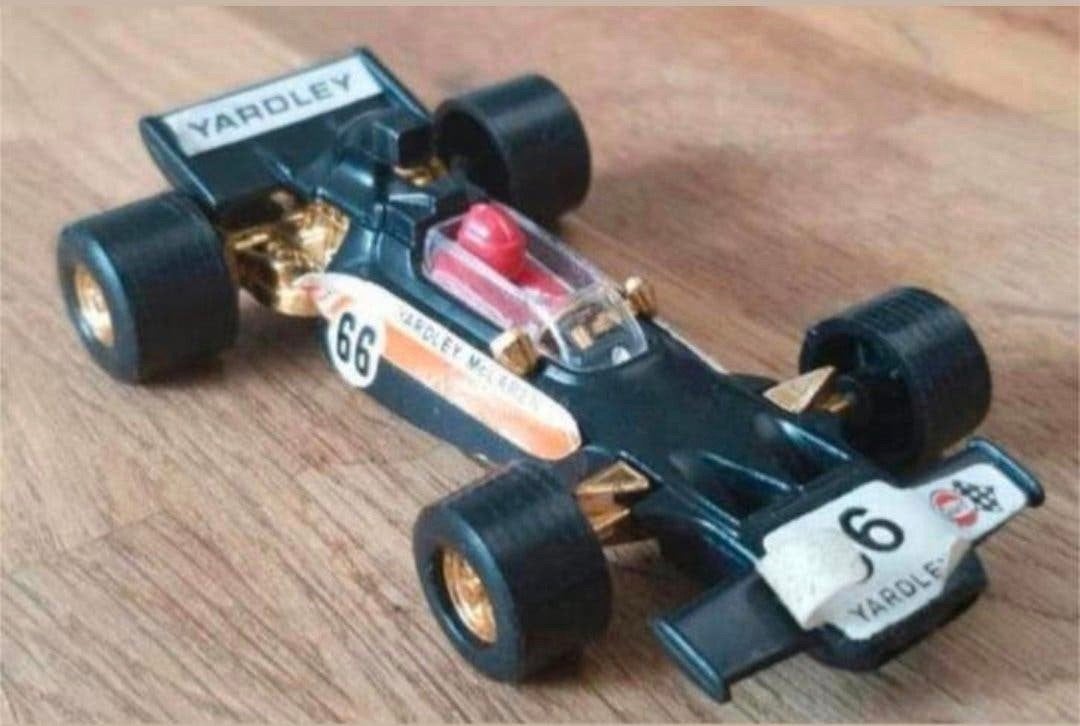 McLaren M23 Yardley F1 nr. 168 – CR Hong Kong – jaren 70, Ophalen of Verzenden