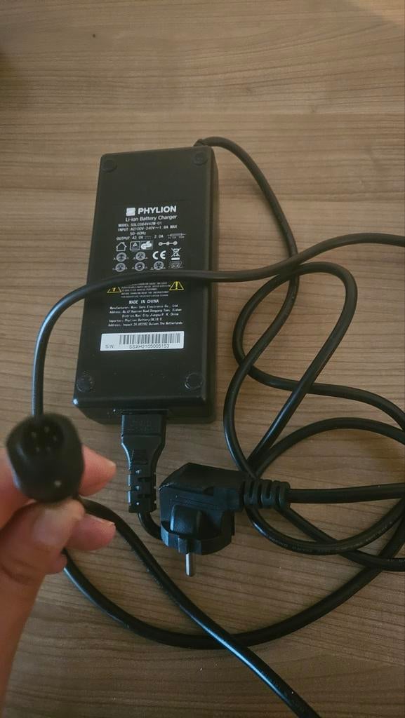 Sparta/ Batavus oplader werk prima, Ophalen of Verzenden, Zo goed als nieuw