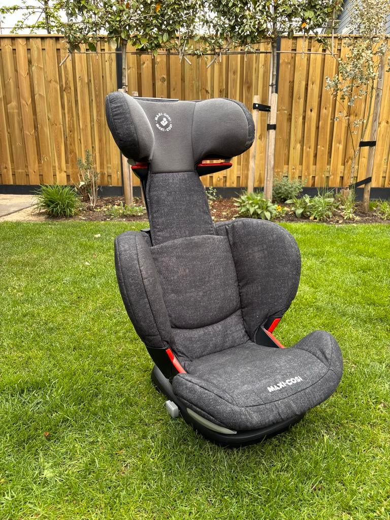 Maxi-Cosi RodiFix autostoel met Isofix, Ophalen, 15 t/m 36 kg, Verstelbare rugleuning, Zo goed als nieuw
