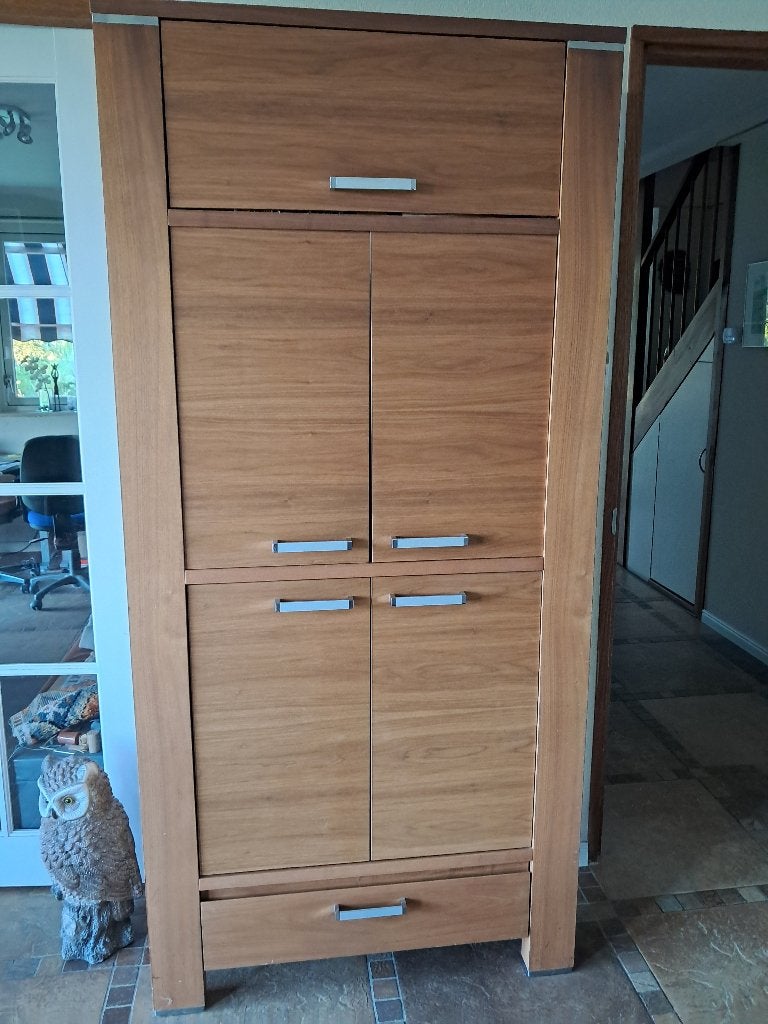kast, Ophalen, Gebruikt, Met deur(en), Minder dan 150 cm