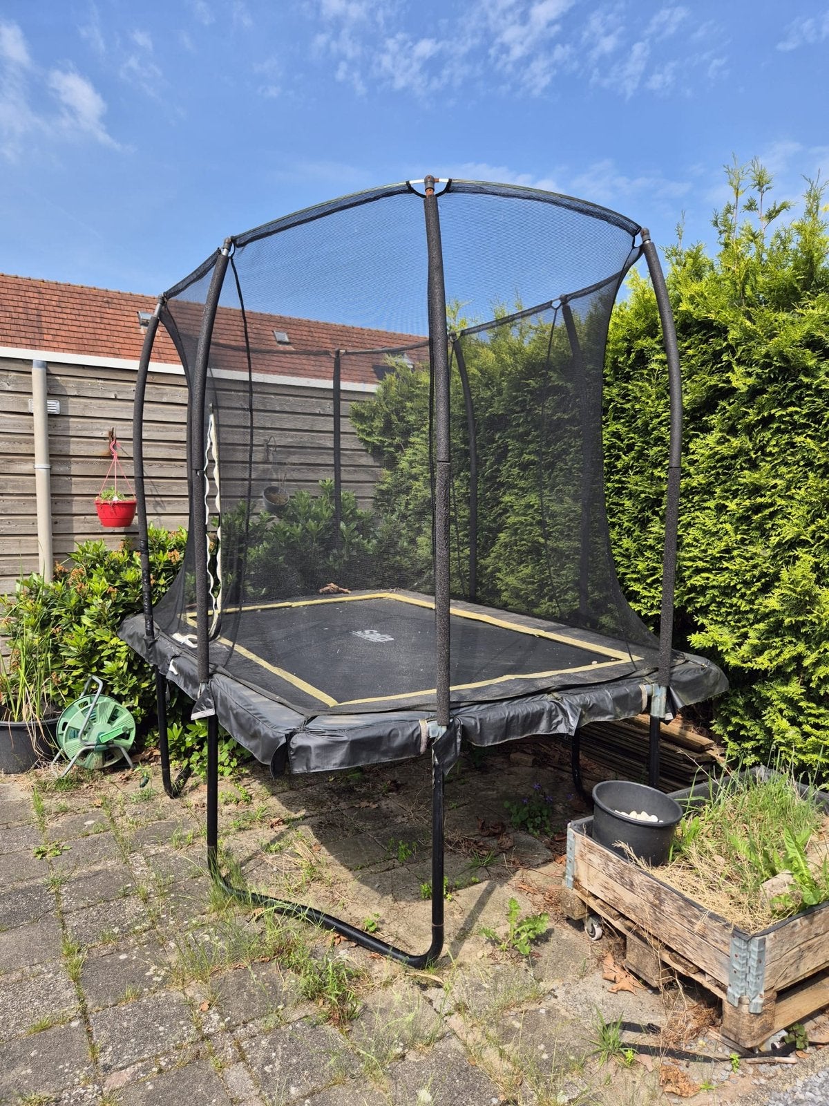 Salta trampoline met veiligheidsnet 3x2m - Gebruikt, Kinderen en Baby's, Speelgoed | Buiten | Trampolines, Ophalen, Gebruikt