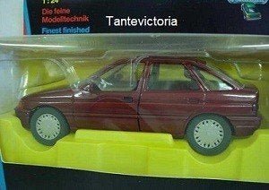 Modelauto 1:24 Schabak metaal modelauto Ford ESCORT ROOD, Ophalen of Verzenden, Nieuw, Auto