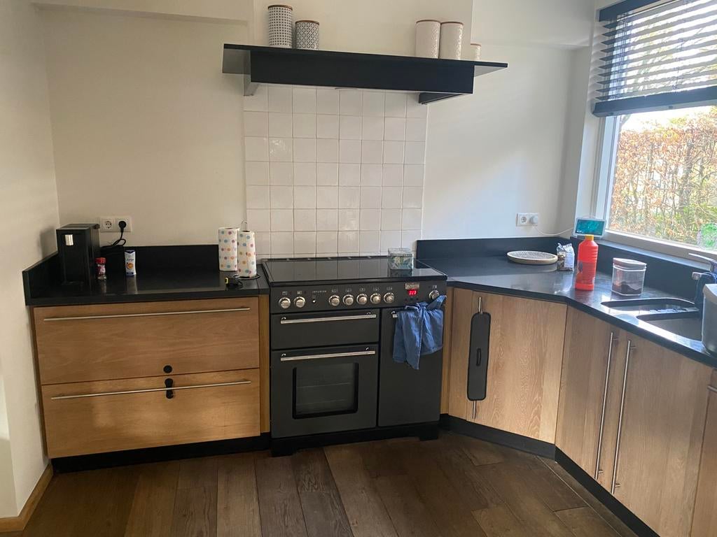 Massief eiken zeer nette keuken, Ophalen, Gebruikt, Bruin, Hoekkeuken