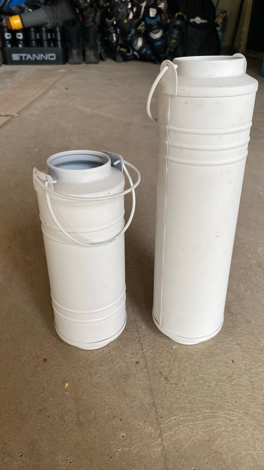 Set van 2 decoratieve melkbussen, wit, 20cm hoog, Ophalen of Verzenden