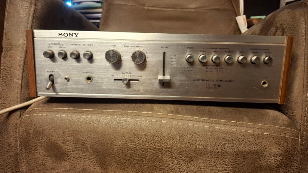 Sony TA-1066 stereo versterker., Ophalen of Verzenden, Gebruikt, Minder dan 500 watt, Overige typen
