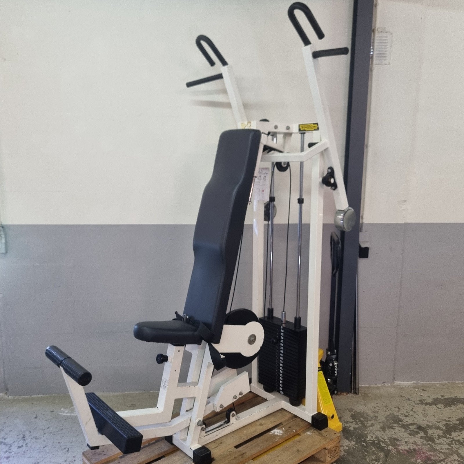 Technogym vertical traction, Sport en Fitness, Fitnessmaterialen, Ophalen, Gebruikt, Rug, Overige typen