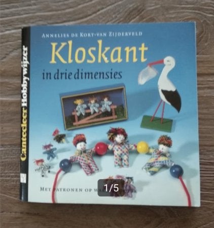 Kantkloswerk met boekje, Ophalen of Verzenden, Zo goed als nieuw, Overige typen
