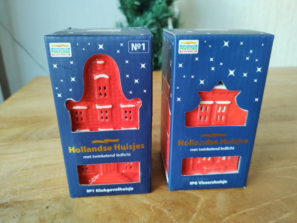 2x NIEUW postcodeloterij huisje 1 en 6 samen 8,-, Diversen, Kerst, Nieuw, Ophalen of Verzenden