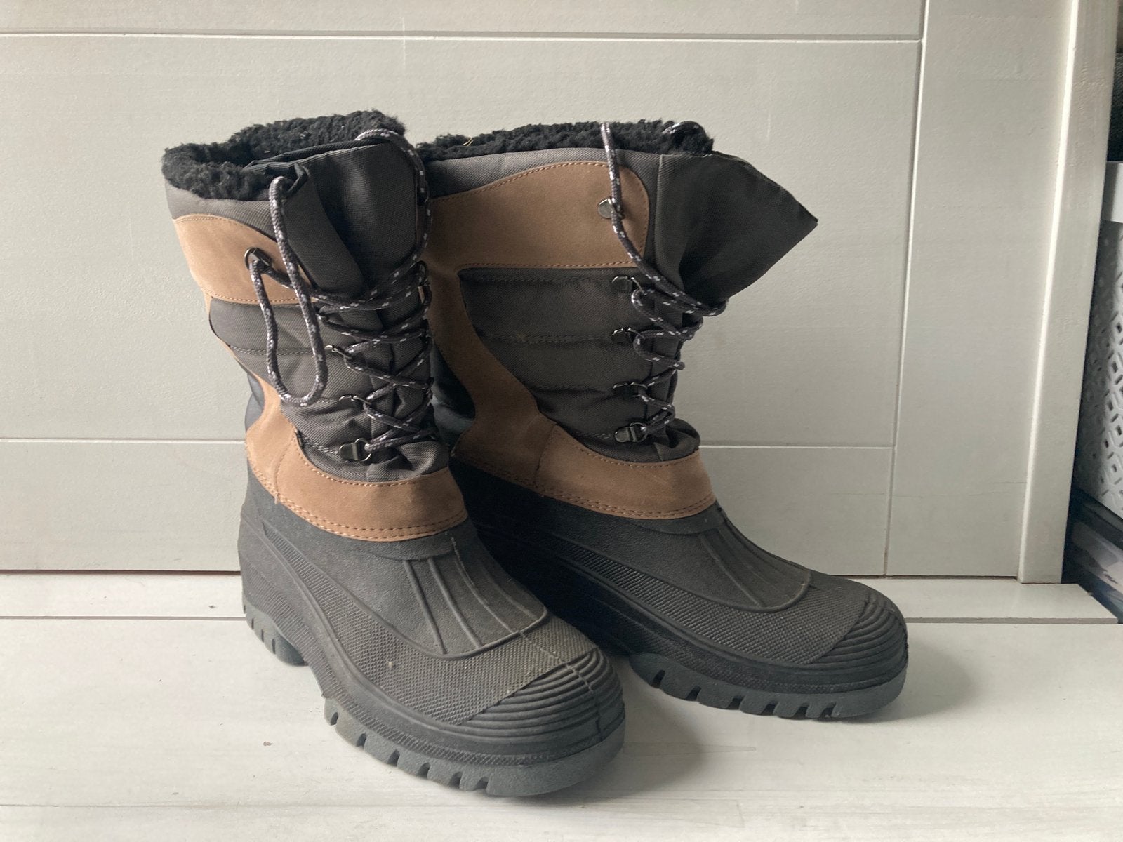 42 schoenen laarzen boots jachtlaarzen bruin joppers jacht, Bruin, Snowboots, Nieuw, Ophalen of Verzenden