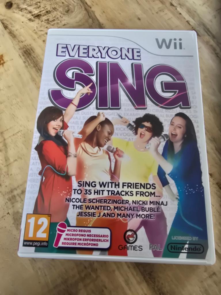 Everyone Sing Wii - Karaoke Game met 35 hits, Spelcomputers en Games, Muziek, Eén computer, Ophalen of Verzenden, Zo goed als nieuw