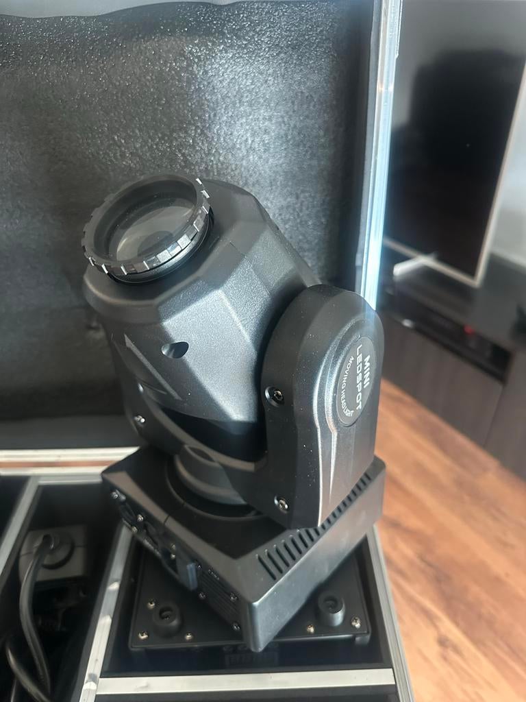 Complete Lichtset: 6 Moving Heads, LED Parren & Statieven, Ophalen, Gebruikt, Licht, Kleur