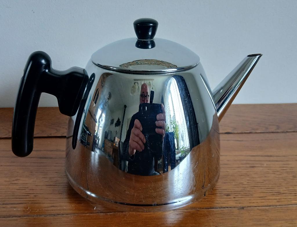 Dubbelwandige Bredemeijer theepot met zwarte greep, Theepot/fluitketel, Gebruikt, Bredemeijer, Zilver