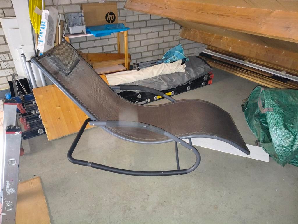 Ligbed, schommelstoel voor in de tuin, Tuin en Terras, Ligbedden, Ophalen, Gebruikt, Metaal