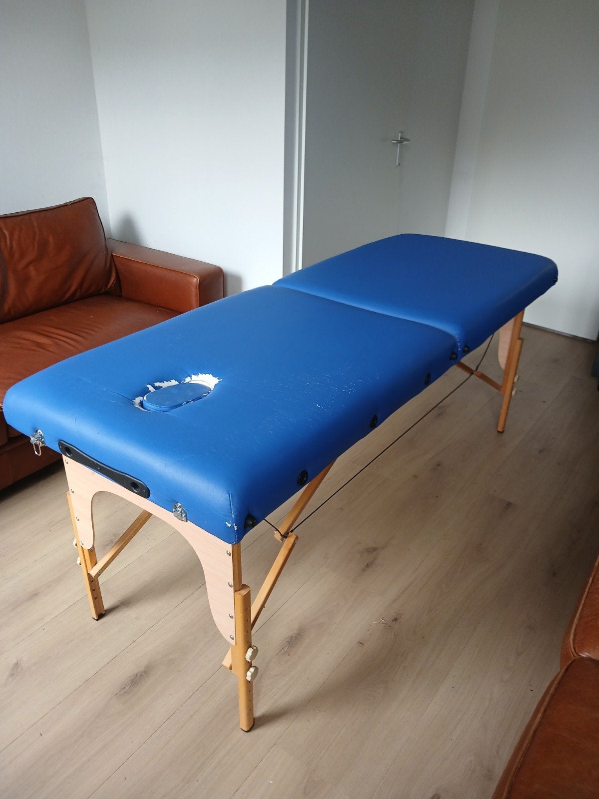Opvouwbare massagetafel - Blauw met hoes, Ophalen of Verzenden, Zo goed als nieuw, Massagetafel