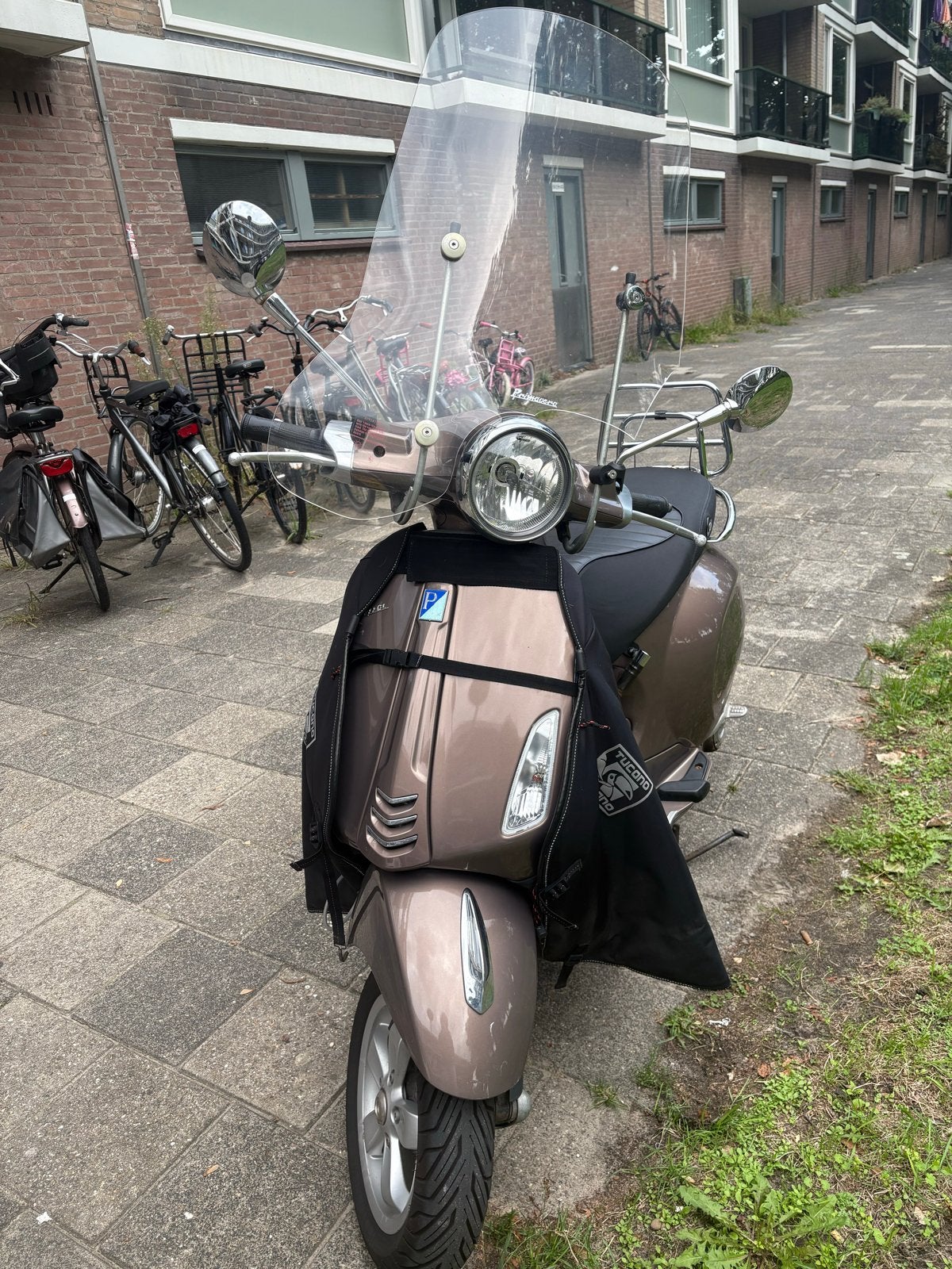 Vespa Primavera Scooter - Bruin, Goed Onderhouden, Ophalen, Gebruikt, Overige modellen, Maximaal 45 km/u