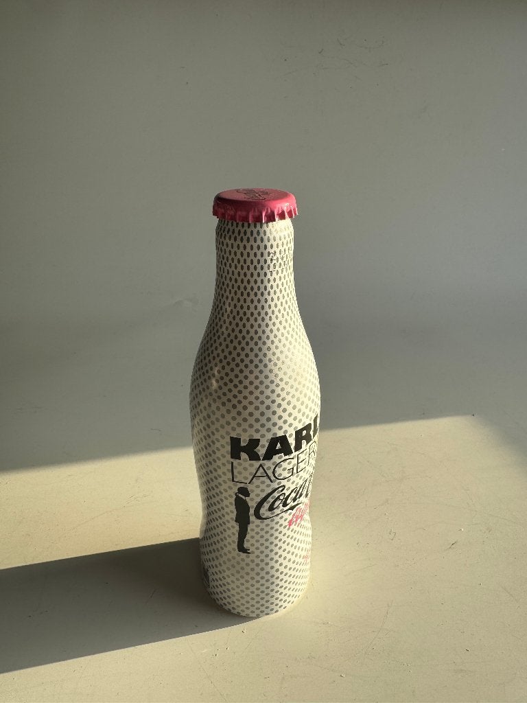 Coca Cola Aluminium flesjes van oa Karl Lagerfeld, Verzamelen, Ophalen of Verzenden, Gebruikt, Verpakking
