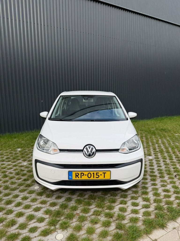 Volkswagen up! 1.0 44KW 3-DRS 2018 Wit, Auto's, Voorwielaandrijving, Dealer onderhouden, Stof, 4 stoelen